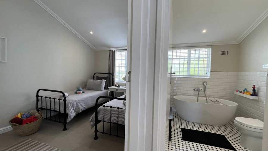 3 Bedroom Property for Sale in Simons Town Western Cape